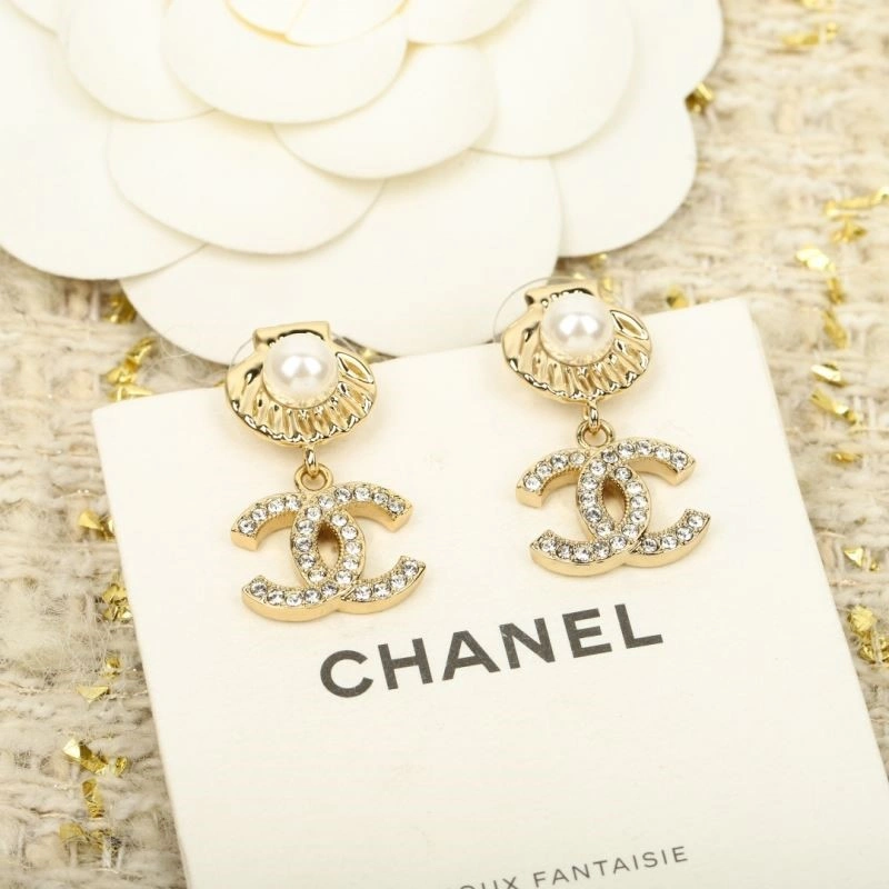 Chanel Earrings Cozy 225176