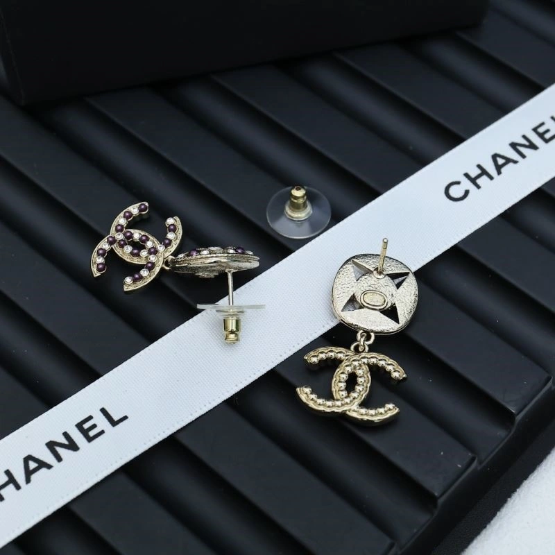 Premium Chanel Earrings 225170