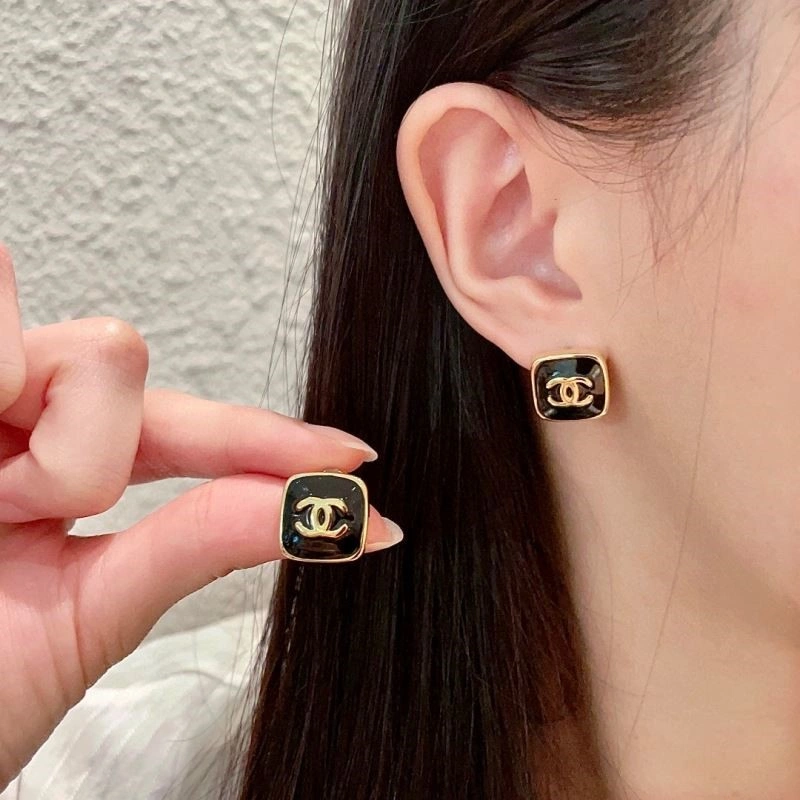 DailyWear Chanel Earrings 225179