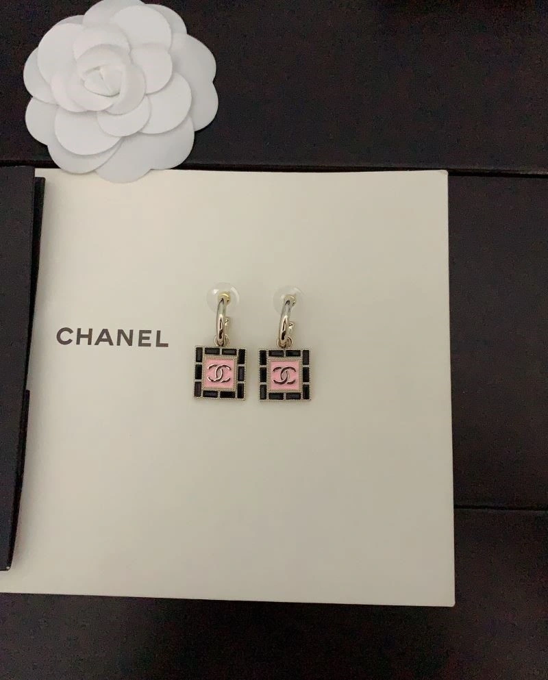 UrbanChic Chanel Earrings 225157