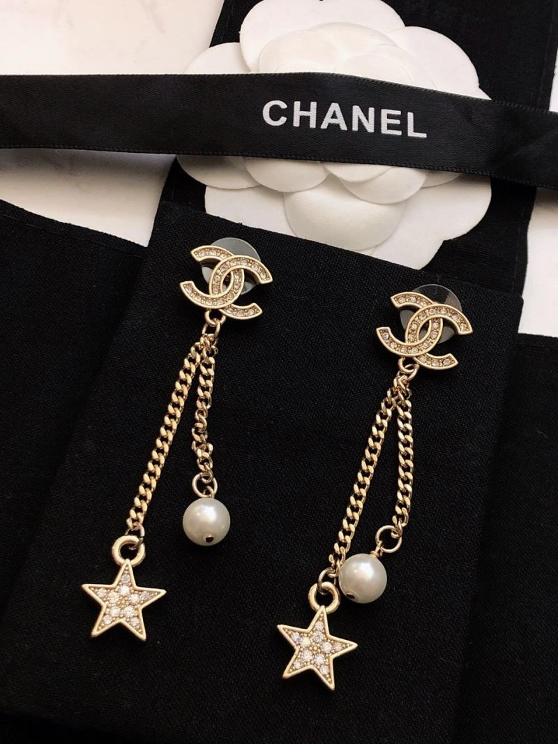 Chanel Earrings Compact 225174