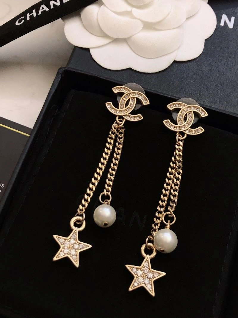 Chanel Earrings Compact 225174