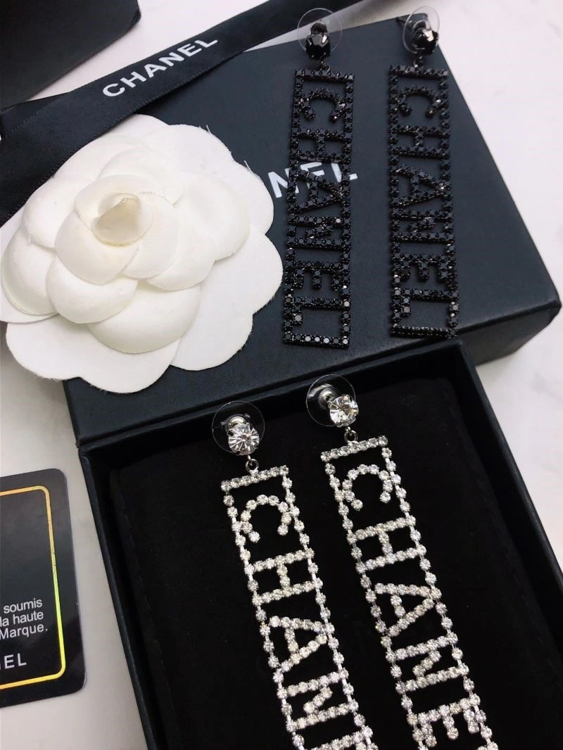 Chanel Earrings StreetReady 225155