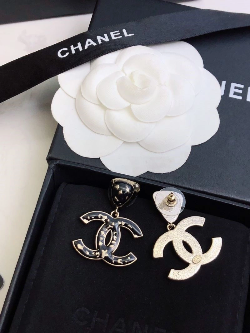 Chanel Earrings Neat 225166