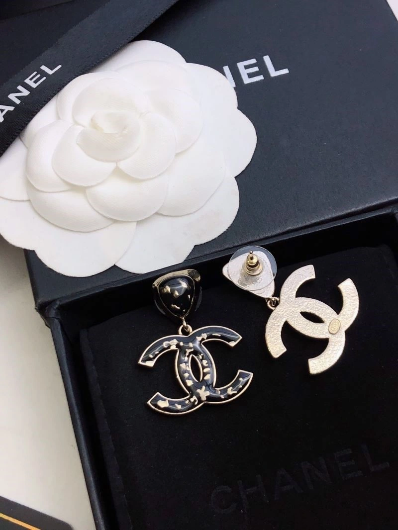 Chanel Earrings Neat 225166