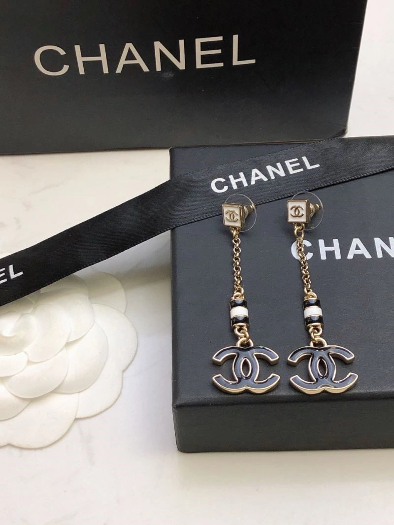 Chanel Earrings Efficient 225156