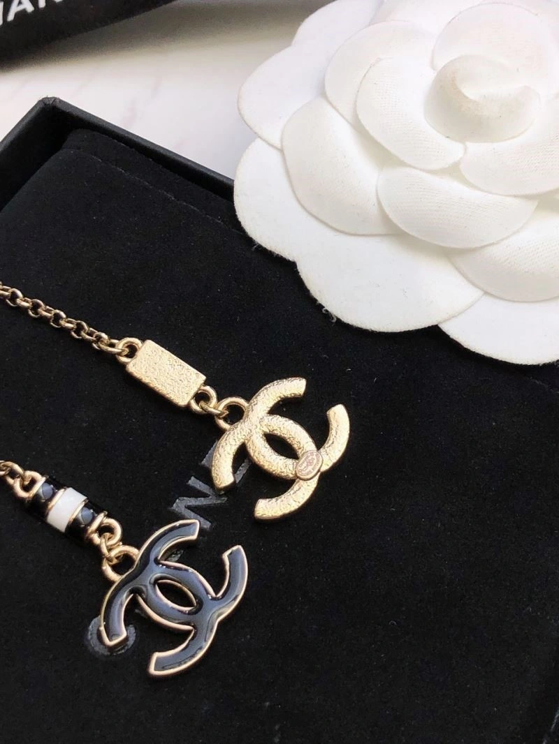 Chanel Earrings Efficient 225156