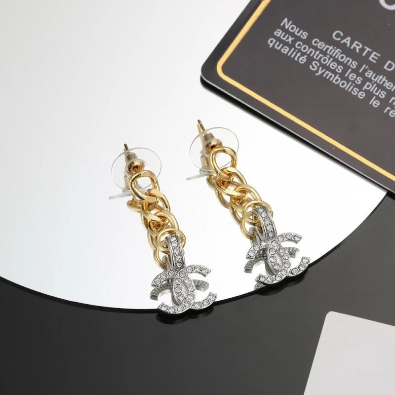 Trendsetting Chanel Earrings 225202