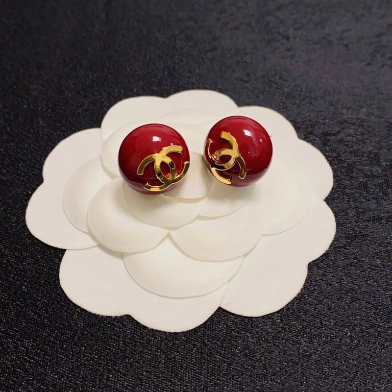 Comfortable Chanel Earrings 225139