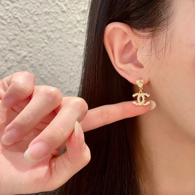 Chanel Earrings Sophisticated 225143