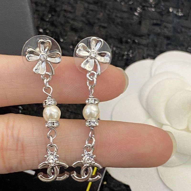 Chanel Earrings Contemporary 225120