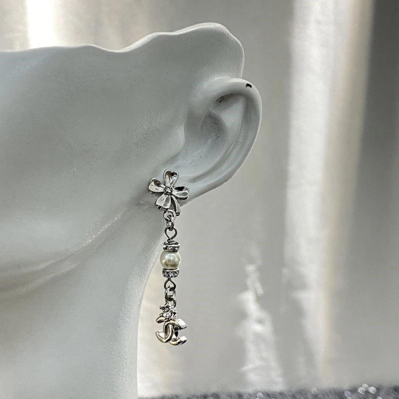 Chanel Earrings Contemporary 225120