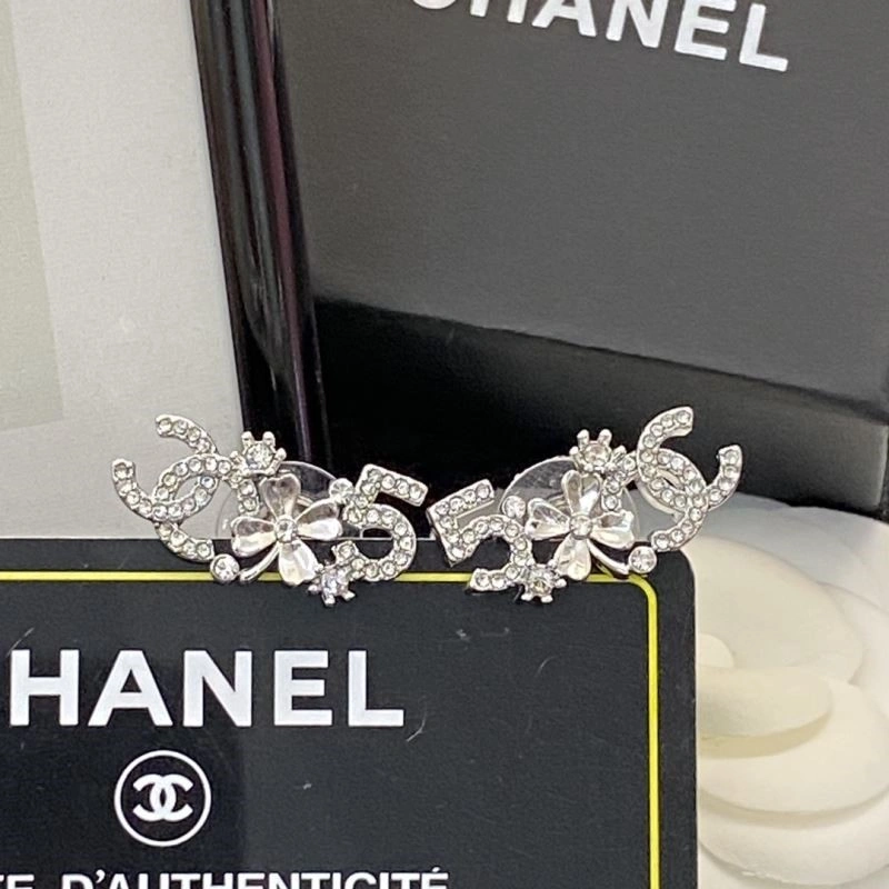 Chanel Earrings Durable 225137