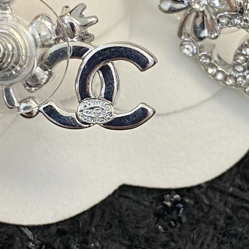 Chanel Earrings Durable 225137