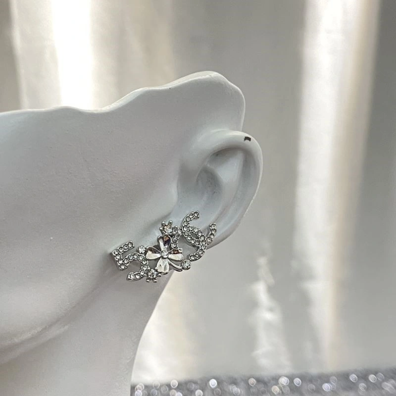 Chanel Earrings Durable 225137