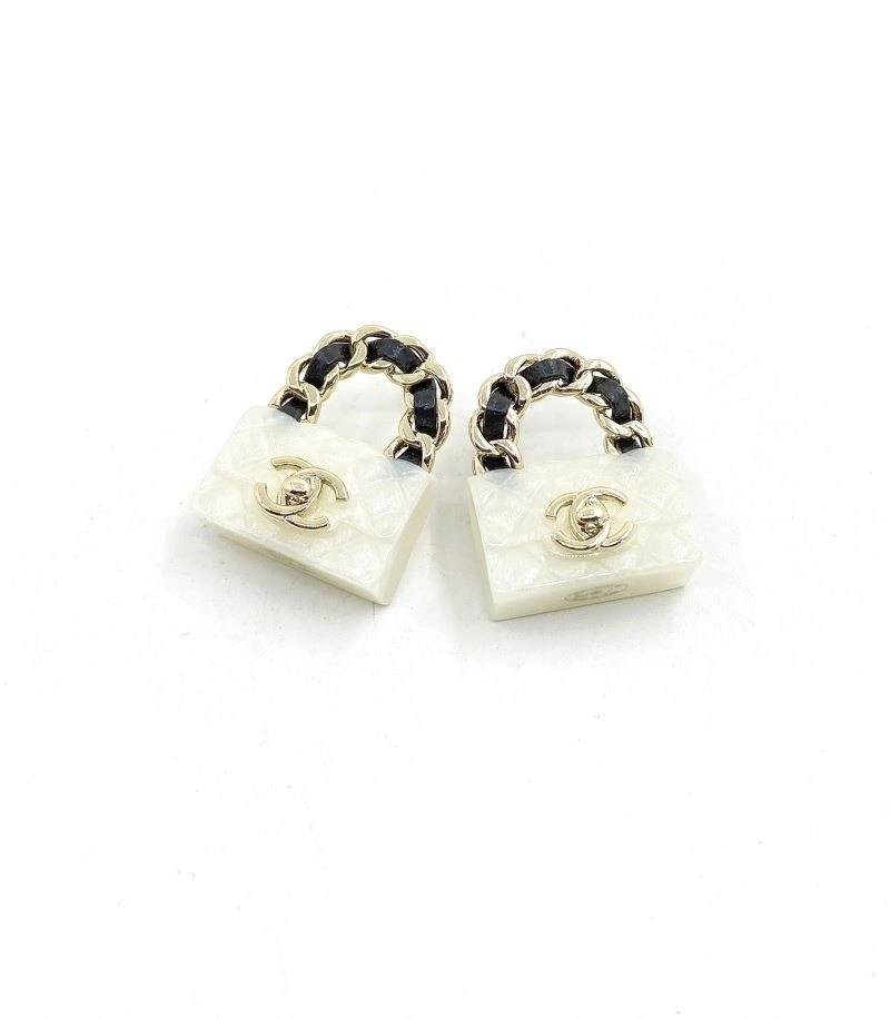 Chanel Earrings Unisex 225131