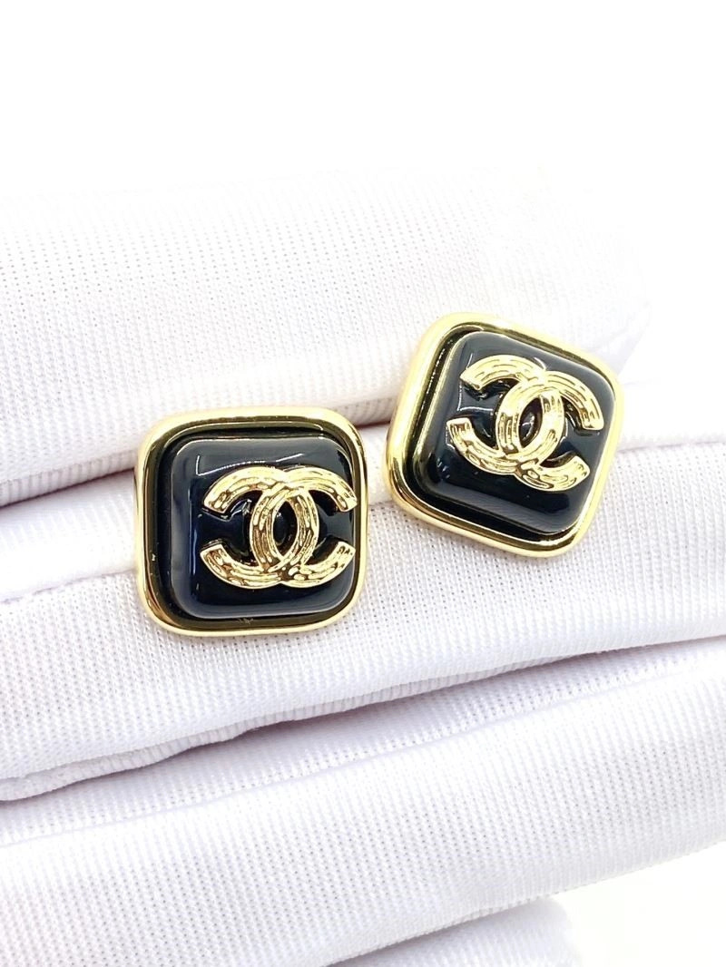 Chanel Earrings Trendsetting 225129