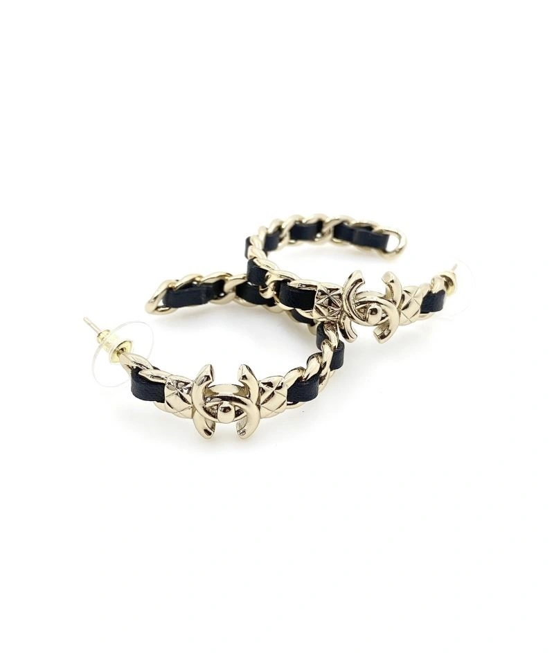 Unique Chanel Earrings 225168