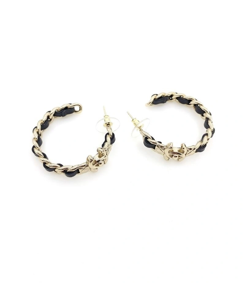 Unique Chanel Earrings 225168