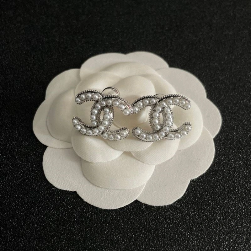 Chanel Earrings Refined 225125