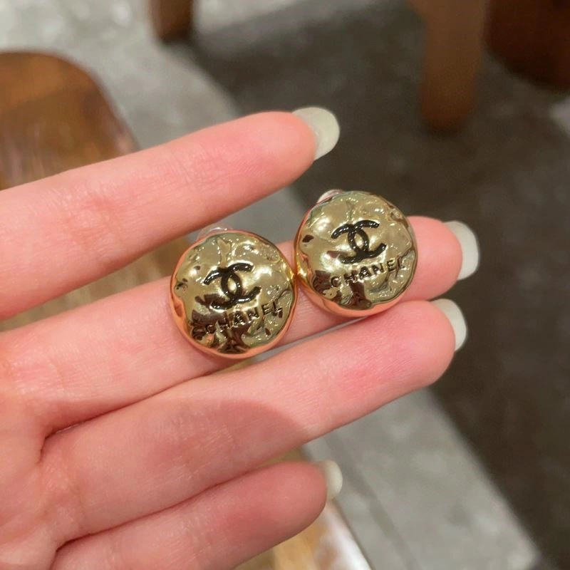 Chanel Earrings Supportive 225123