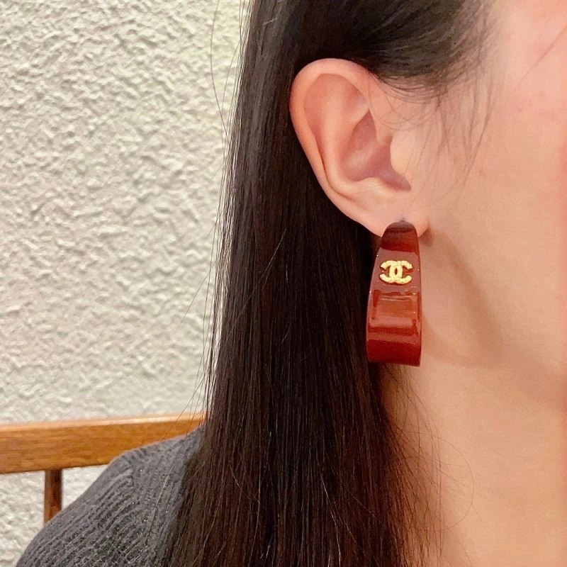 Bold Chanel Earrings 225132