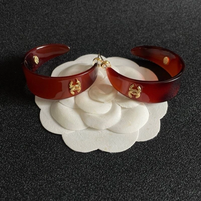 Bold Chanel Earrings 225132