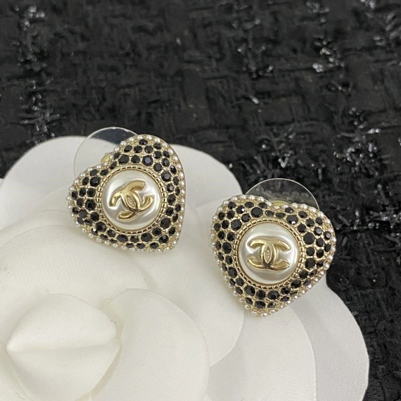 Chanel Earrings Practical 225122