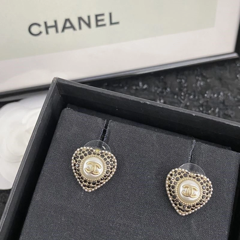 Chanel Earrings Practical 225122