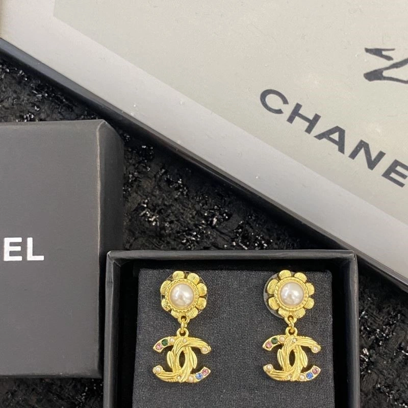 Chanel Earrings Minimalist 225135