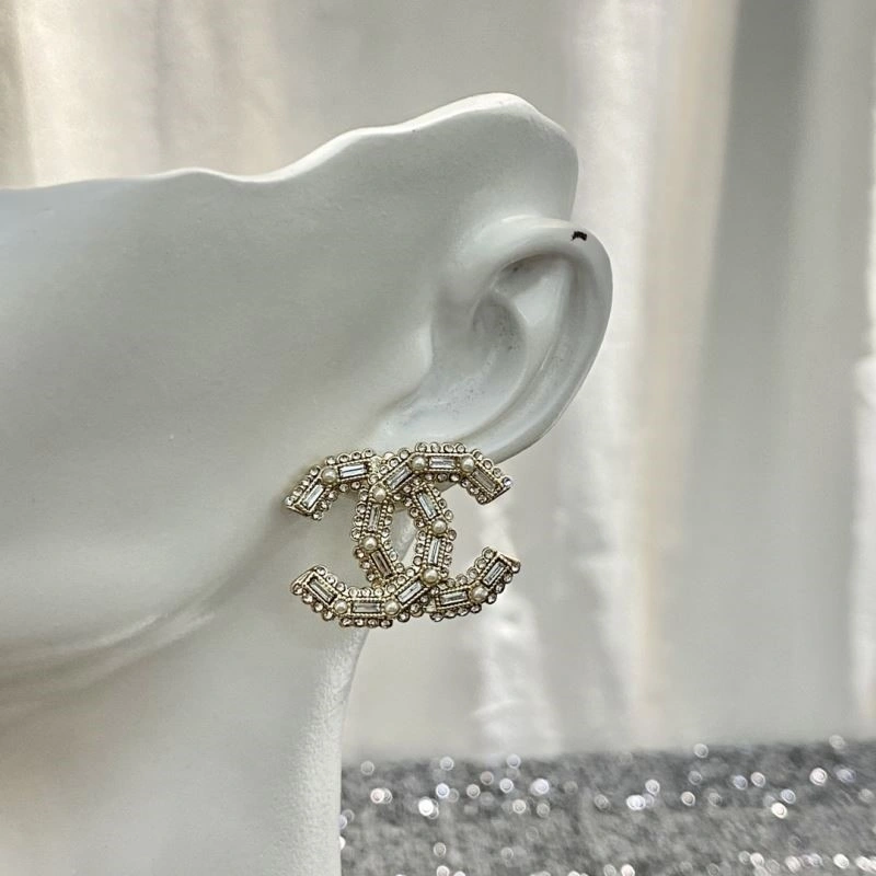 Durable Chanel Earrings 225171
