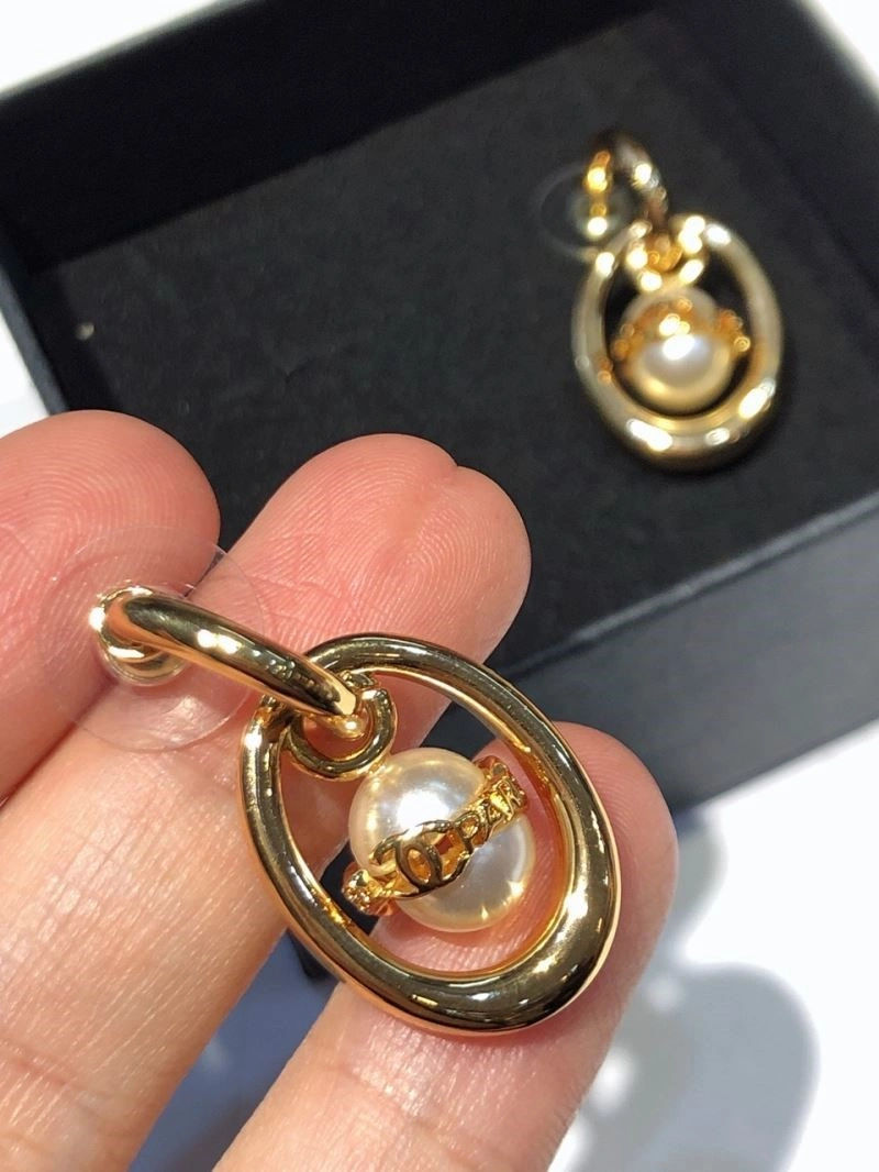 Chanel Earrings Minimalist 225154