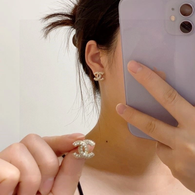 Chanel Earrings QuickDry 225106