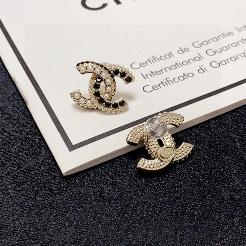 Unisex Chanel Earrings 225109