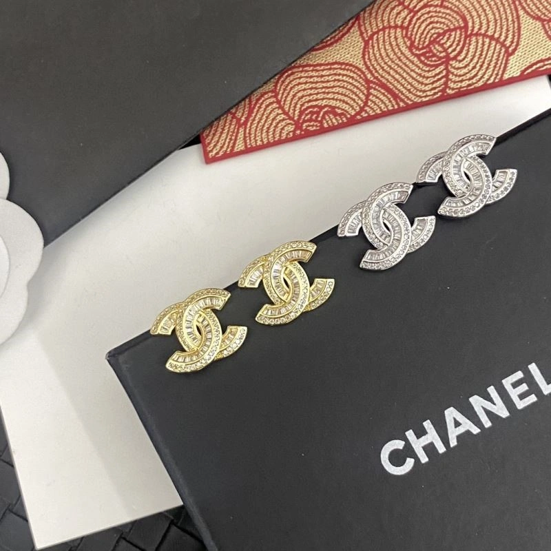 Chanel Earrings ComfortFit 225200