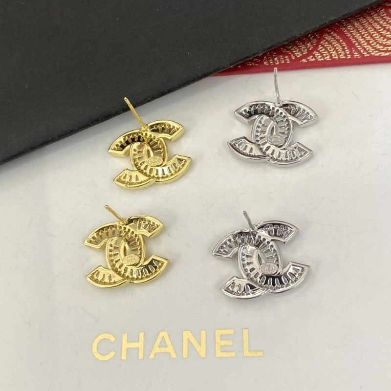 Chanel Earrings ComfortFit 225200