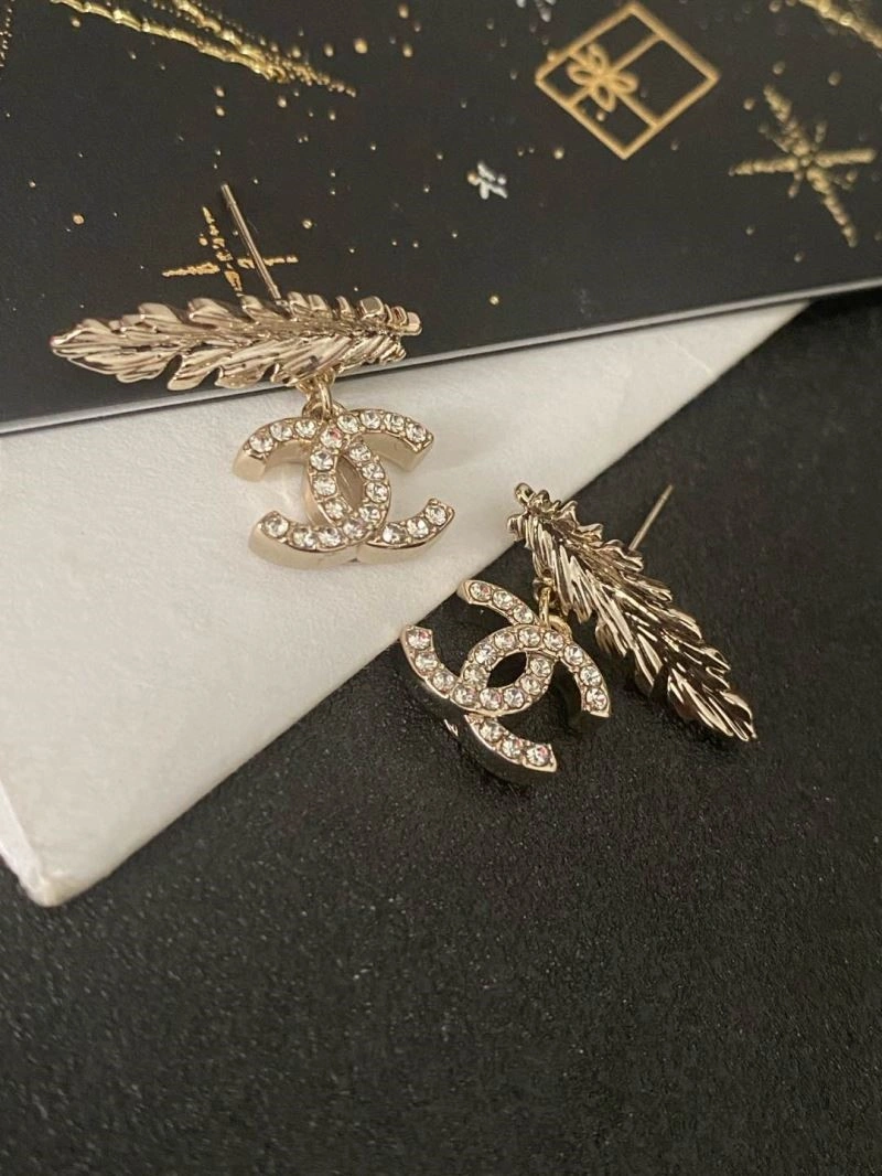 Breathable Chanel Earrings 225115
