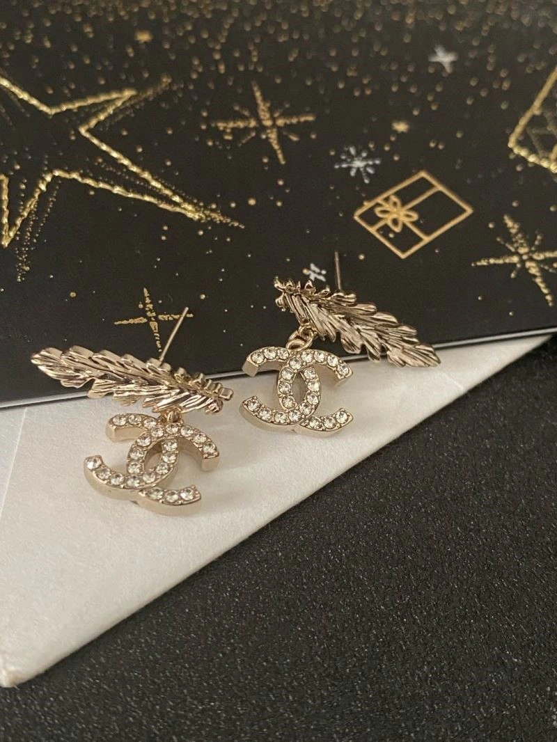 Breathable Chanel Earrings 225115