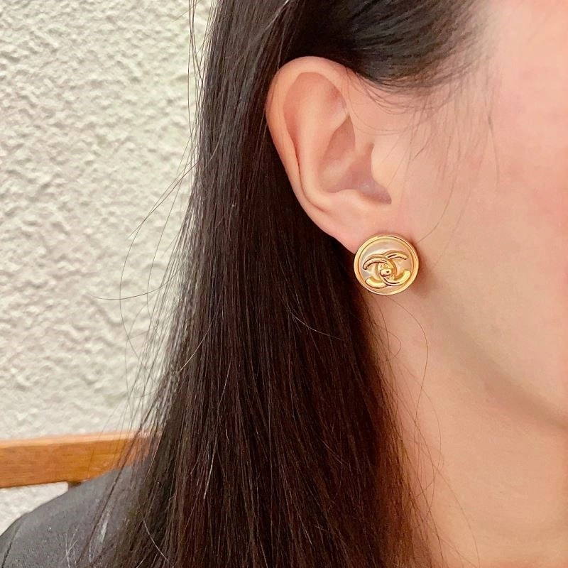 Chanel Earrings Soft 225087