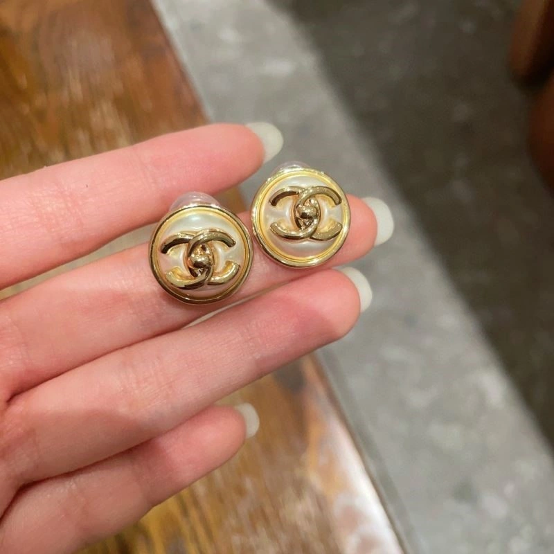 Chanel Earrings Soft 225087