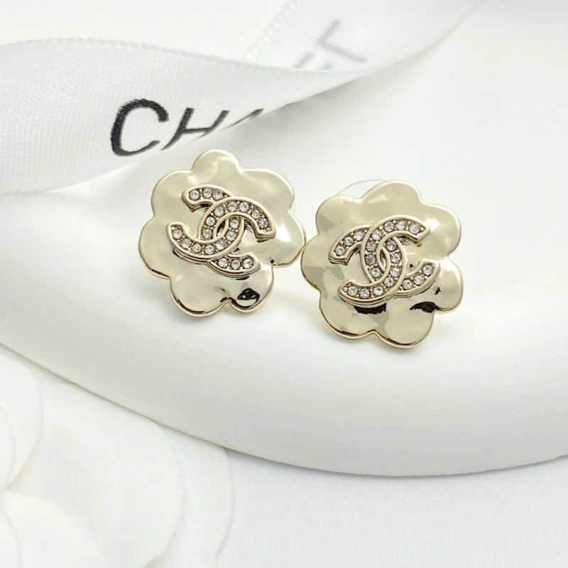 Versatile Chanel Earrings 225095