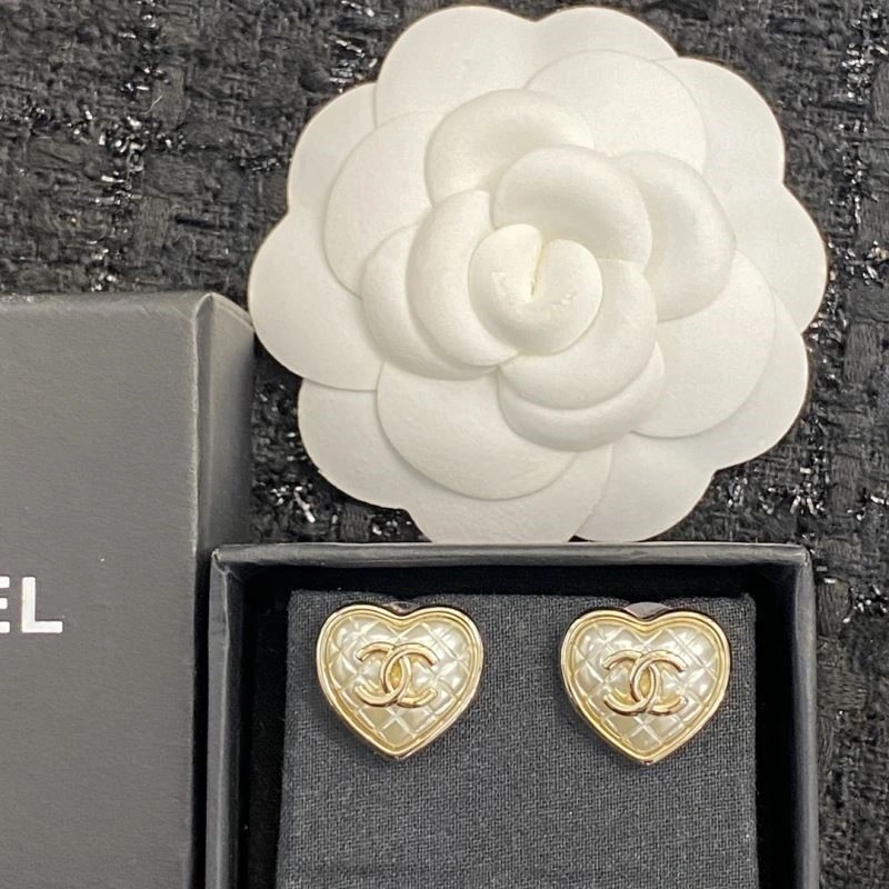 Seasonal Chanel Earrings 225117