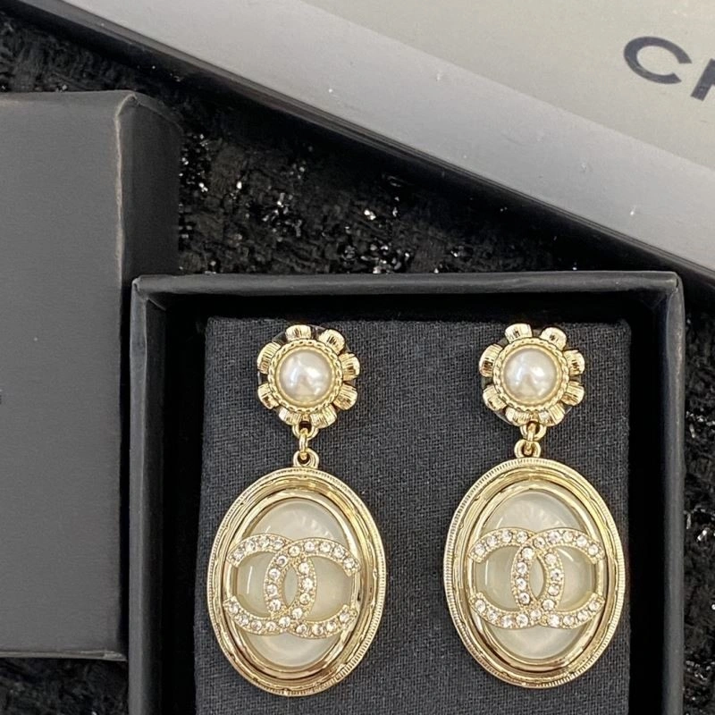 Chanel Earrings Tailored 225082