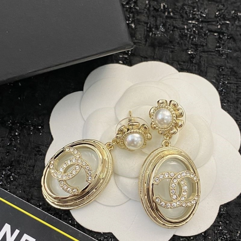 Chanel Earrings Tailored 225082