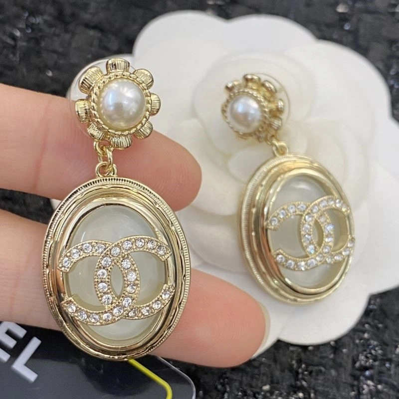 Chanel Earrings Tailored 225082