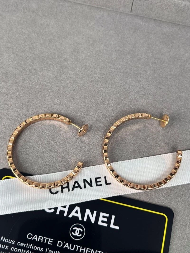 Chanel Earrings Snug 225080