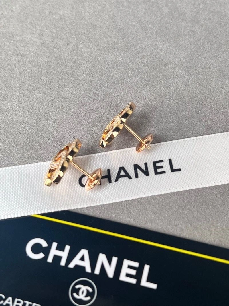 Unique Chanel Earrings 225076