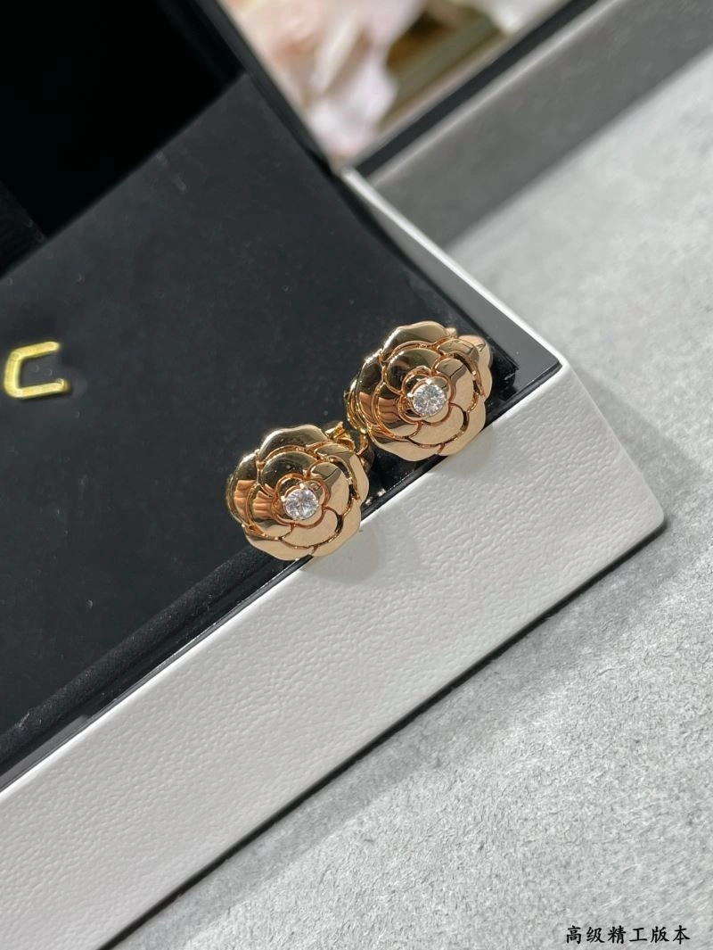 Chanel Earrings Unique 225065