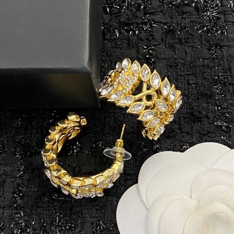 Chanel Earrings Effortless 225070