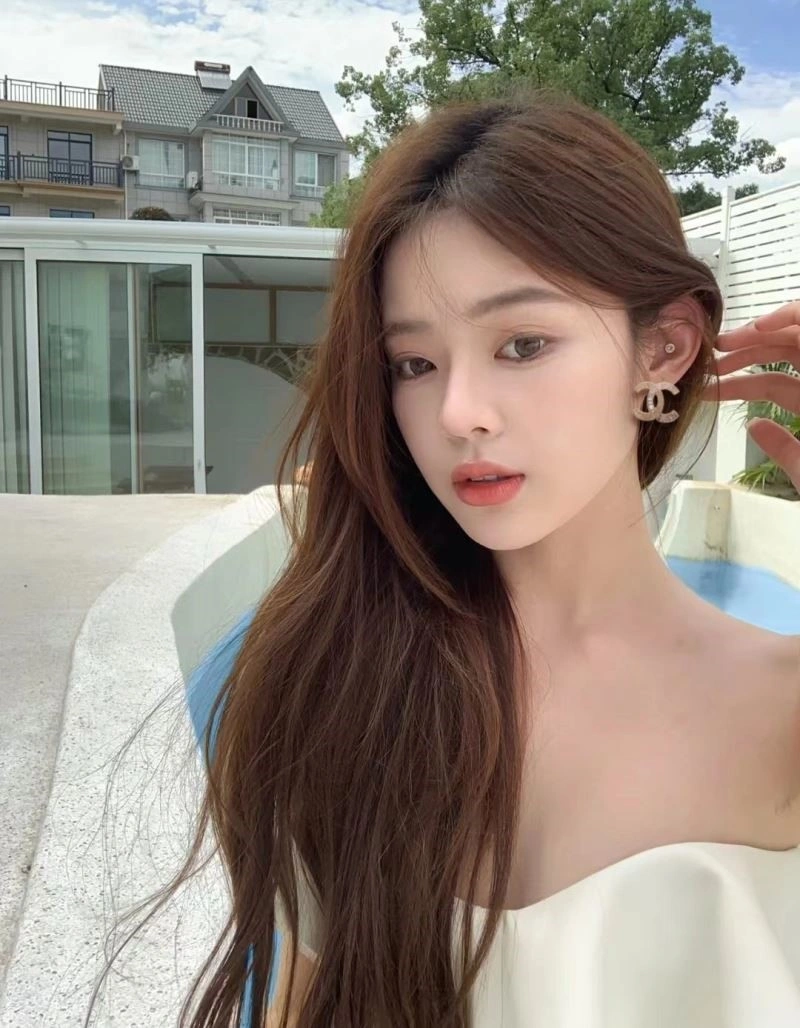 Popular Chanel Earrings 225055